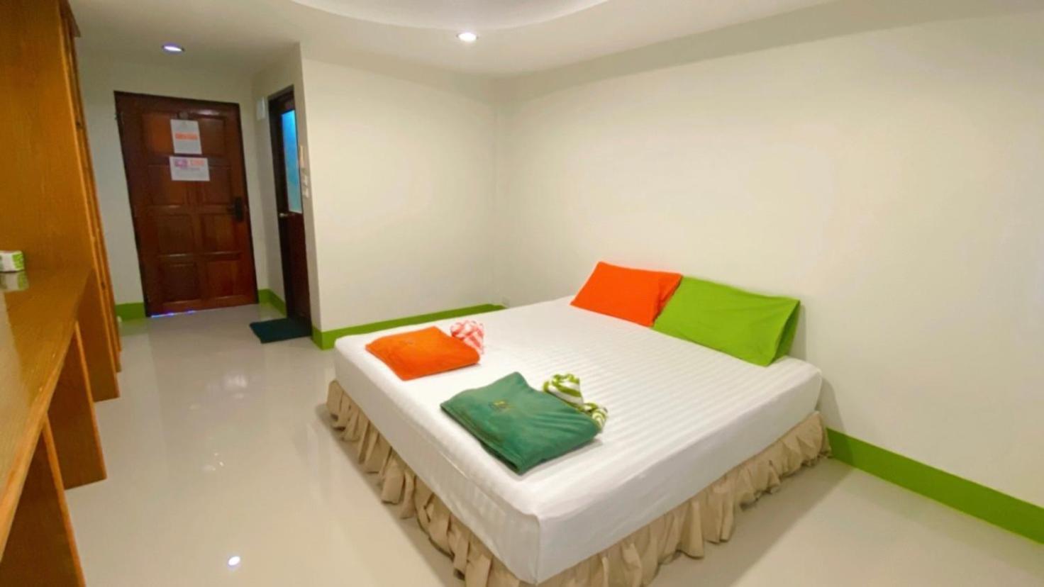 Lotus Hostel Beach Тао Екстер'єр фото